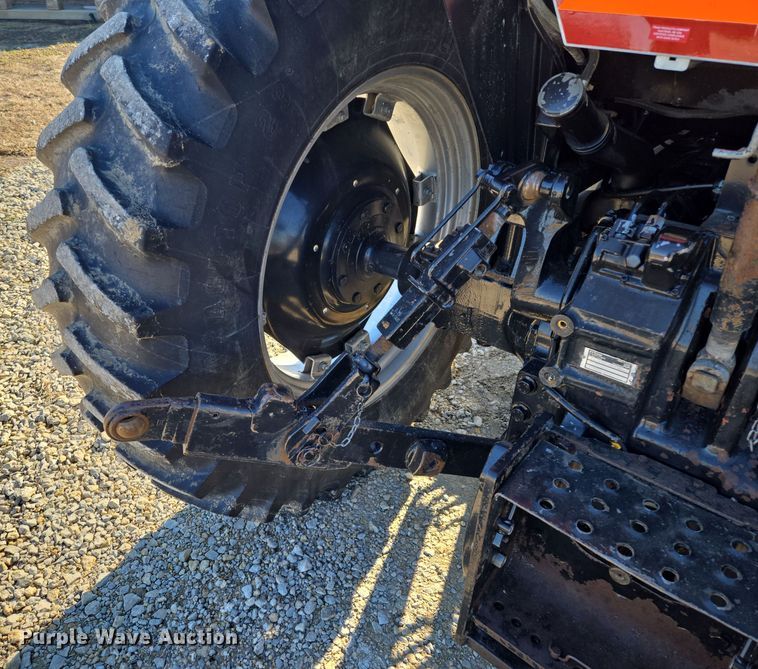 image for item EQ3921 1995 Case International  5240 MFWD tractor