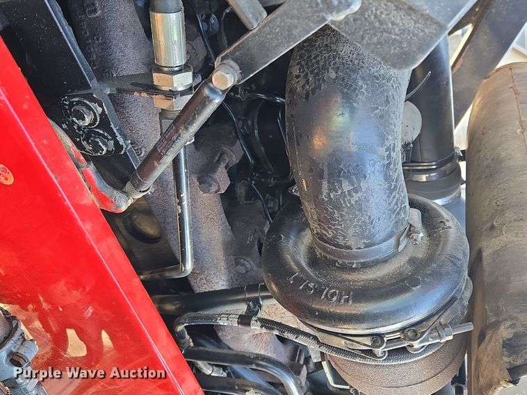 image for item EQ3921 1995 Case International  5240 MFWD tractor