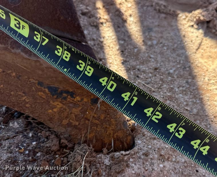 image for item ER4823 International ten bottom plow