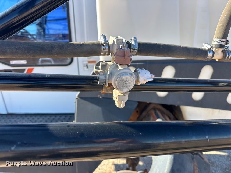 image for item ER4824 Spra-Coupe 4440 applicator