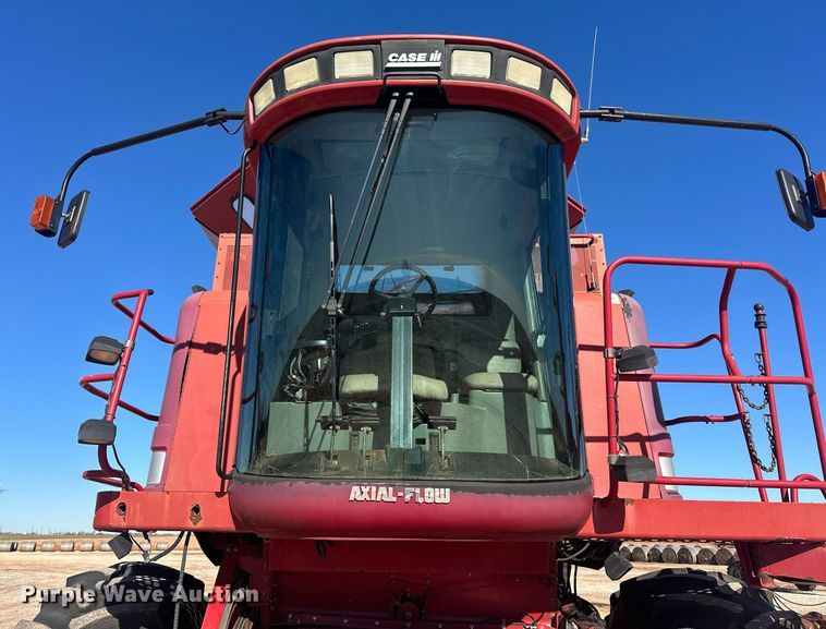 image for item ER4825 2002 Case IH Axial-Flow 2388 RWA combine
