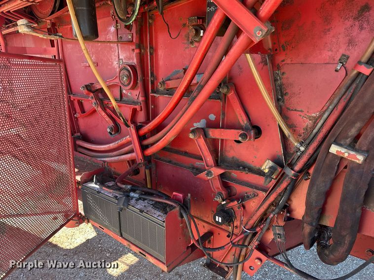 image for item ER4825 2002 Case IH Axial-Flow 2388 RWA combine