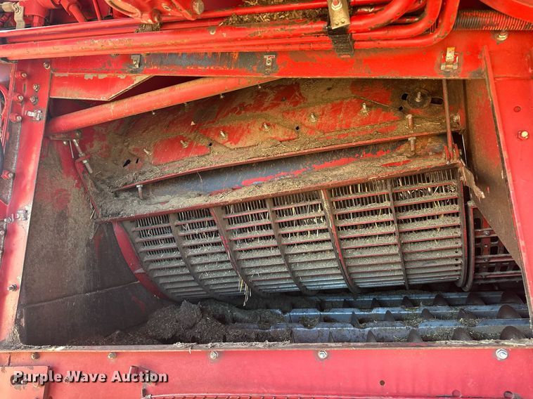 image for item ER4825 2002 Case IH Axial-Flow 2388 RWA combine
