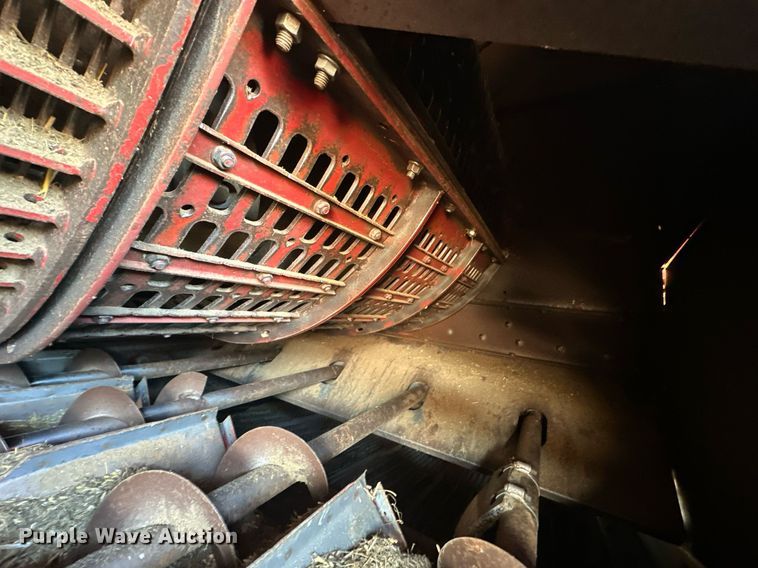 image for item ER4825 2002 Case IH Axial-Flow 2388 RWA combine