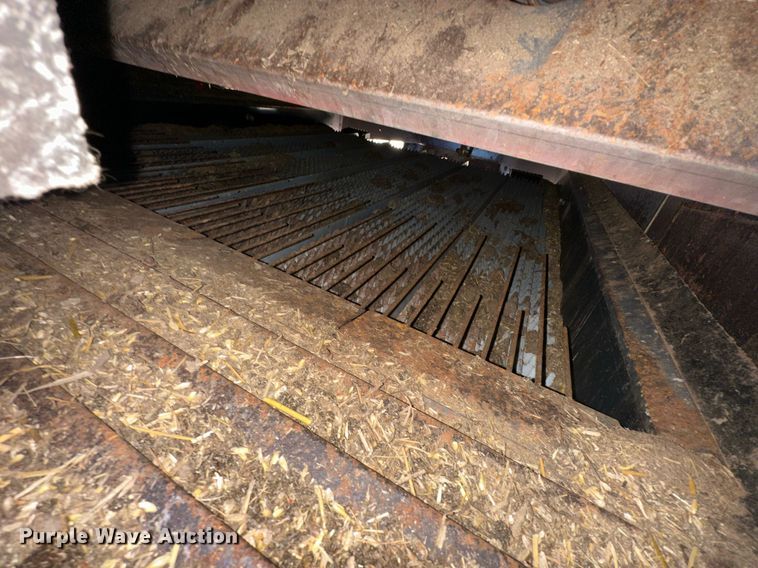 image for item ER4825 2002 Case IH Axial-Flow 2388 RWA combine