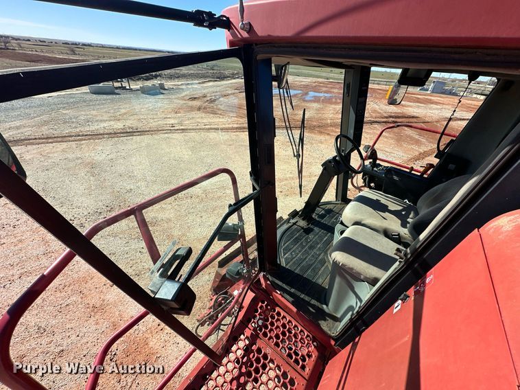 image for item ER4825 2002 Case IH Axial-Flow 2388 RWA combine