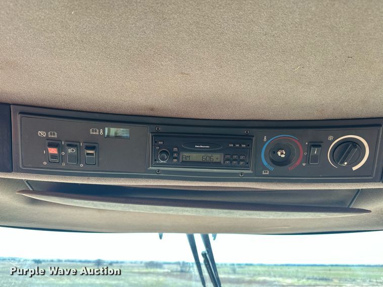 image for item ER4825 2002 Case IH Axial-Flow 2388 RWA combine