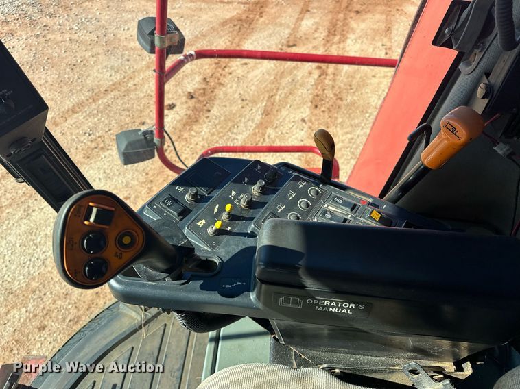 image for item ER4825 2002 Case IH Axial-Flow 2388 RWA combine