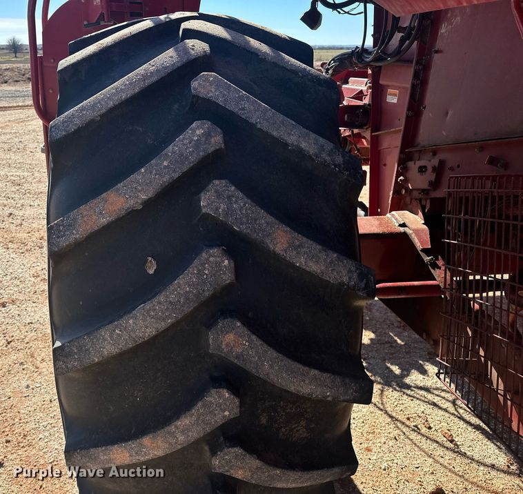 image for item ER4825 2002 Case IH Axial-Flow 2388 RWA combine