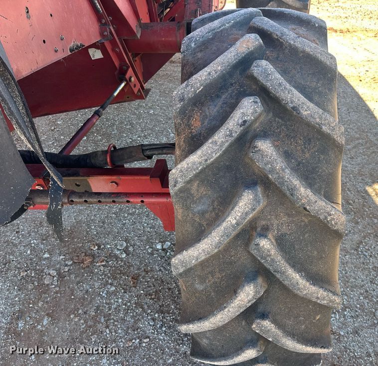image for item ER4825 2002 Case IH Axial-Flow 2388 RWA combine