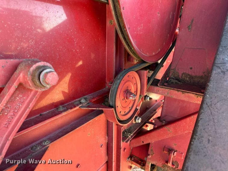 image for item ER4826 1992 Case IH Axial-Flow 1680 combine