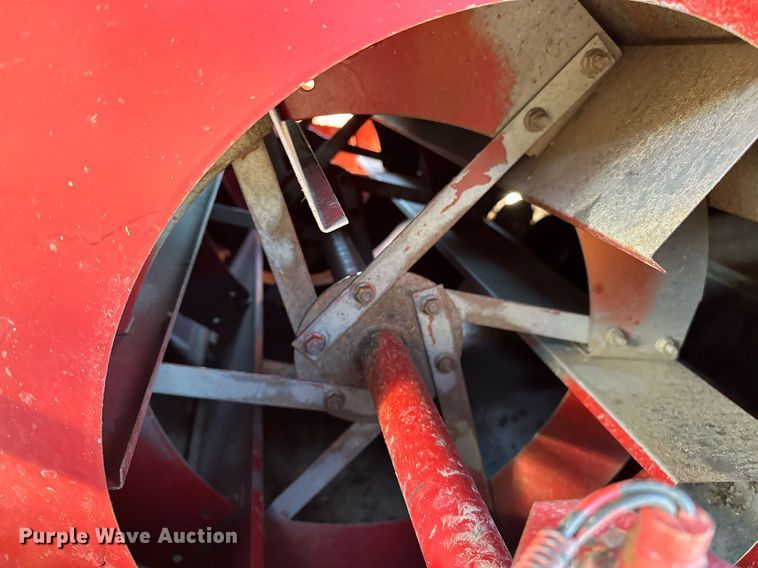 image for item ER4826 1992 Case IH Axial-Flow 1680 combine