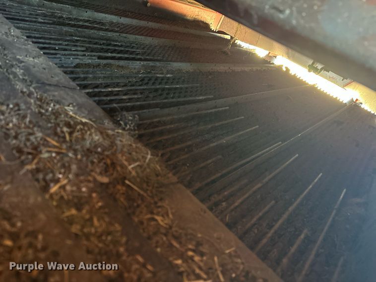 image for item ER4826 1992 Case IH Axial-Flow 1680 combine