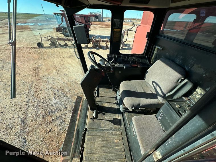 image for item ER4826 1992 Case IH Axial-Flow 1680 combine