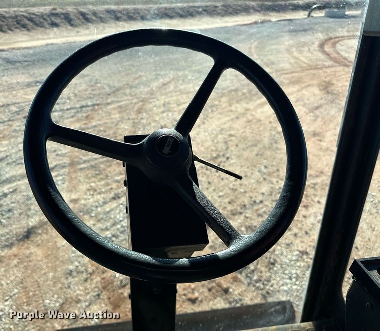 image for item ER4826 1992 Case IH Axial-Flow 1680 combine