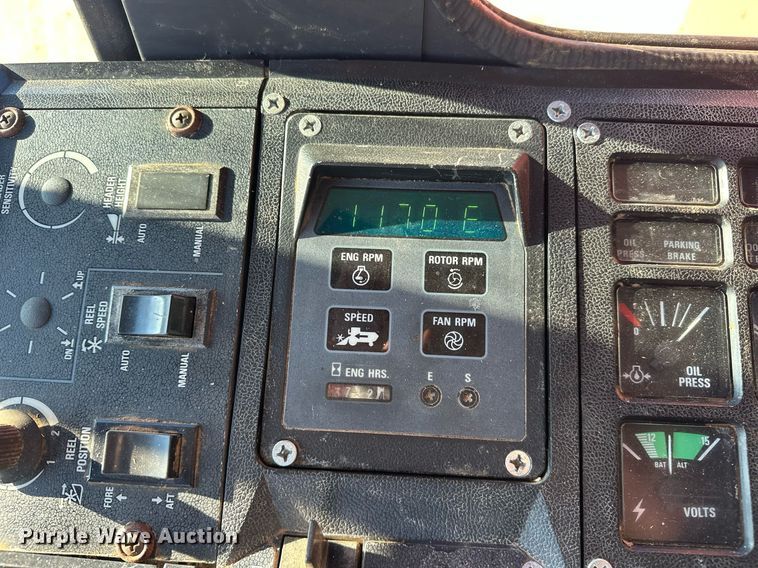 image for item ER4826 1992 Case IH Axial-Flow 1680 combine