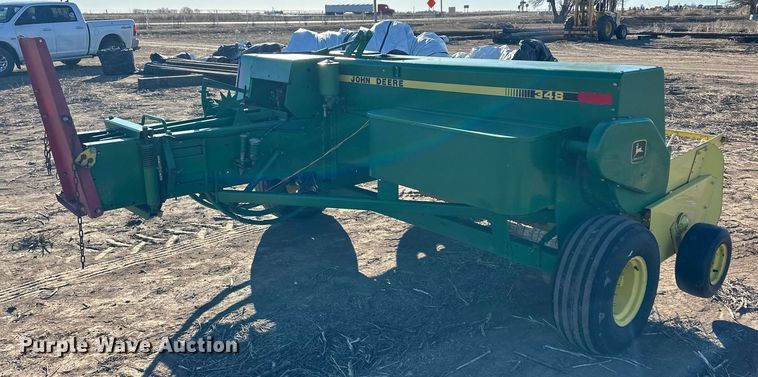 image for item ER8692 1991 John Deere 348 small square baler