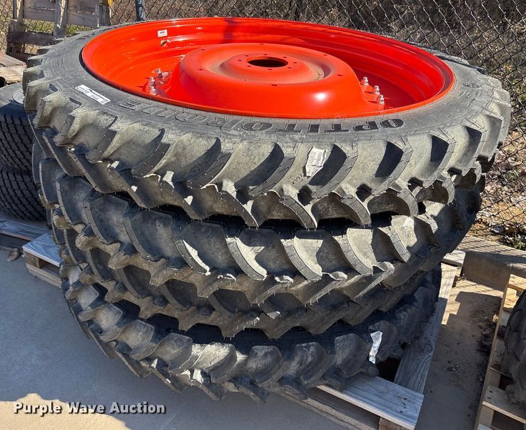 image for item EY9842 (4) Goodyear Optitorque VF230/95R48 row crop tires and wheels