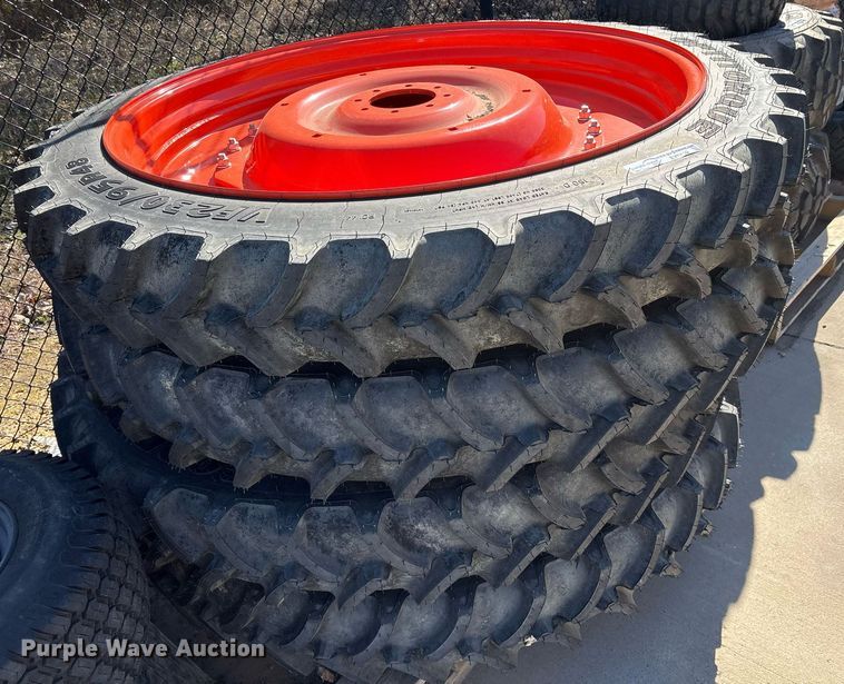 image for item EY9842 (4) Goodyear Optitorque VF230/95R48 row crop tires and wheels