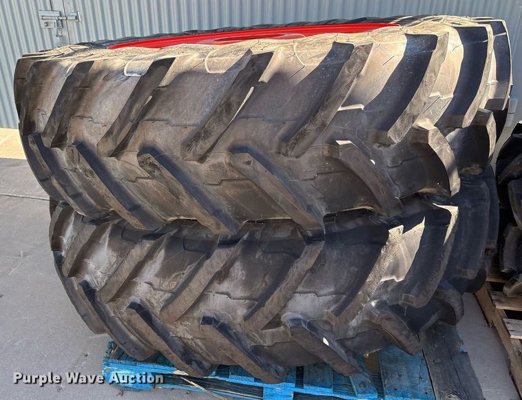 image for item EY9854 (2) Michelin 480/80R42 tractor tires and wheels