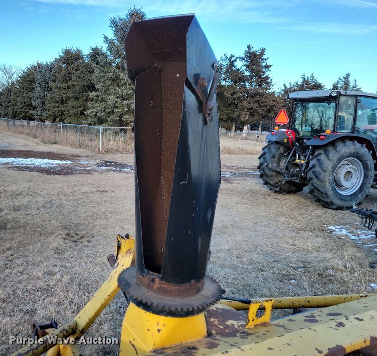 image for item NB9764 Lorenz snow blower