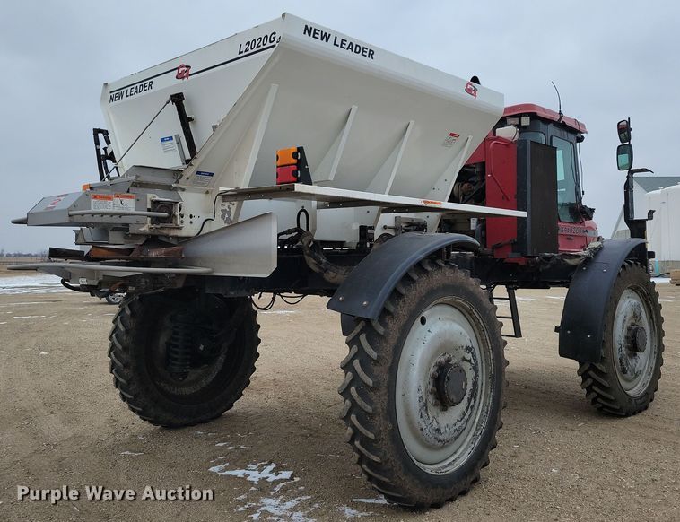 image for item NB9794 2004 Case Patriot SPX3200 spreader