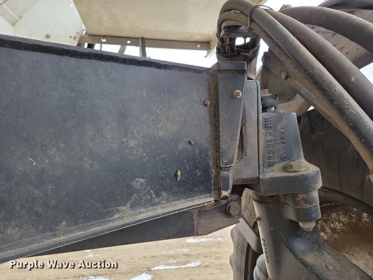 image for item NB9794 2004 Case Patriot SPX3200 spreader