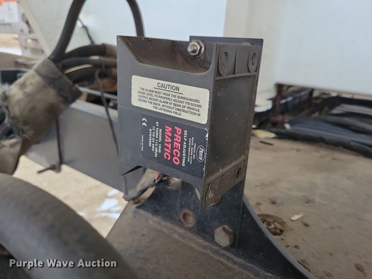 image for item NB9794 2004 Case Patriot SPX3200 spreader