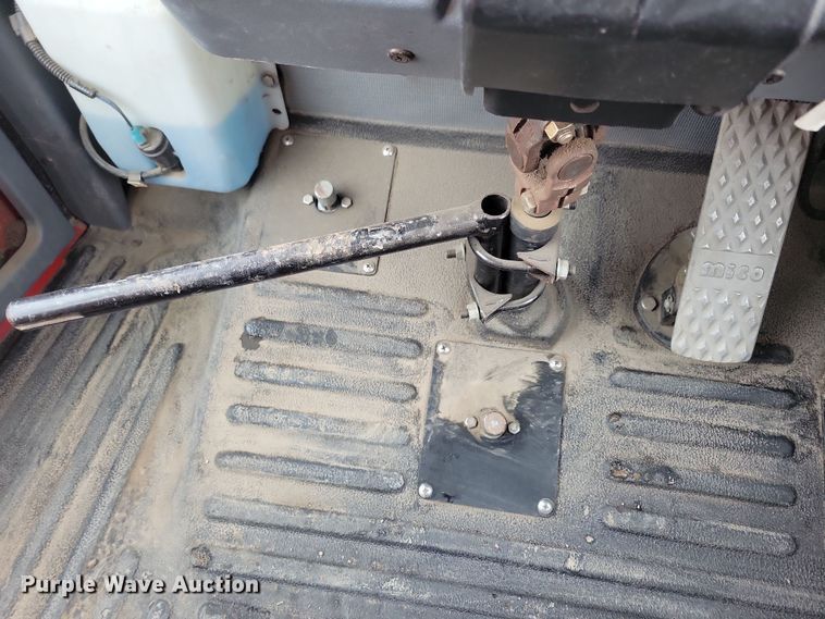 image for item NB9794 2004 Case Patriot SPX3200 spreader