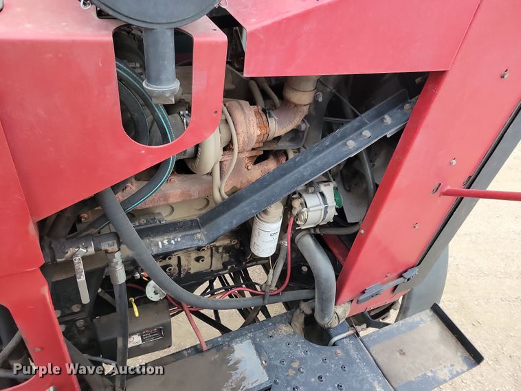 image for item NB9794 2004 Case Patriot SPX3200 spreader