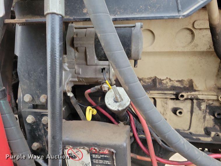 image for item NB9794 2004 Case Patriot SPX3200 spreader