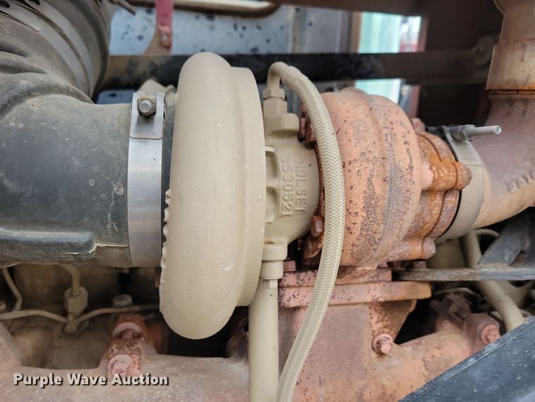 image for item NB9794 2004 Case Patriot SPX3200 spreader