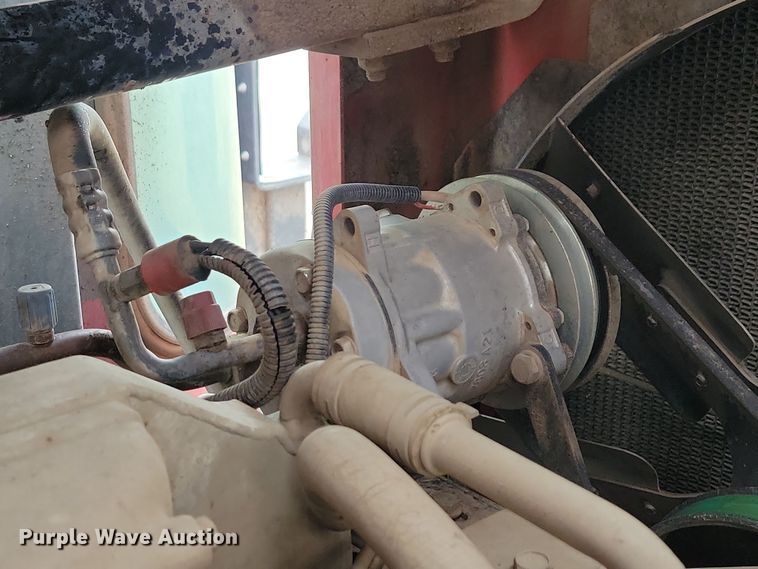 image for item NB9794 2004 Case Patriot SPX3200 spreader