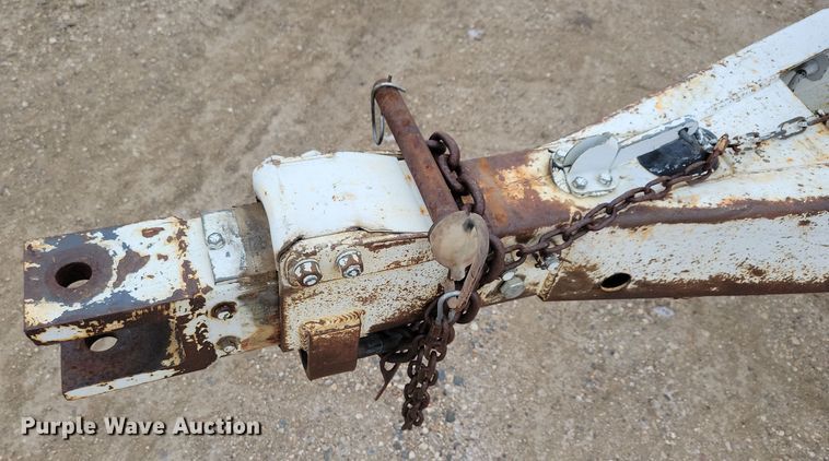 image for item NB9795 Willmar spreader