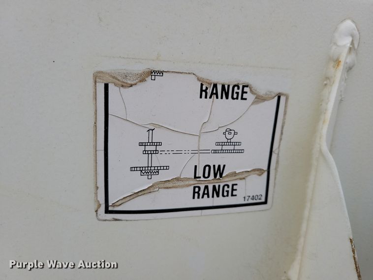 image for item NB9795 Willmar spreader