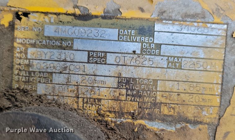 image for item NB9796 1988 International 9370 truck cab and chassis