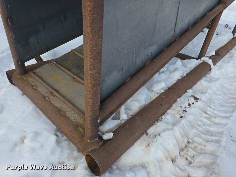image for item NI9423 Shop built livestock loading chute