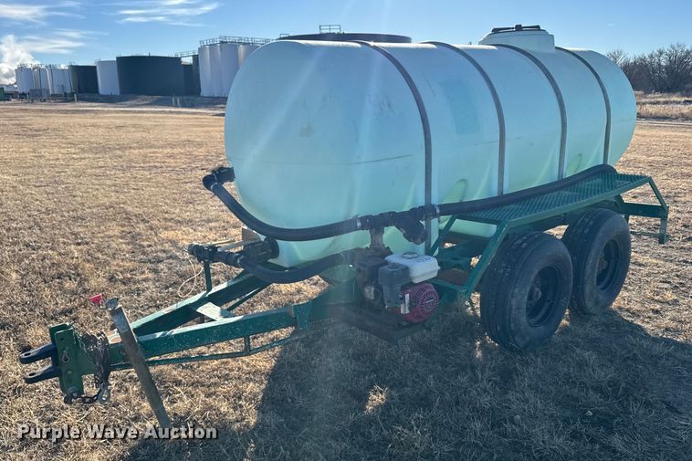 image for item NN9513 Nurse tank trailer