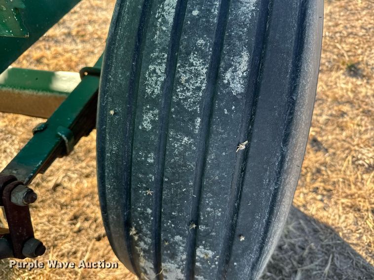 image for item NN9513 Nurse tank trailer