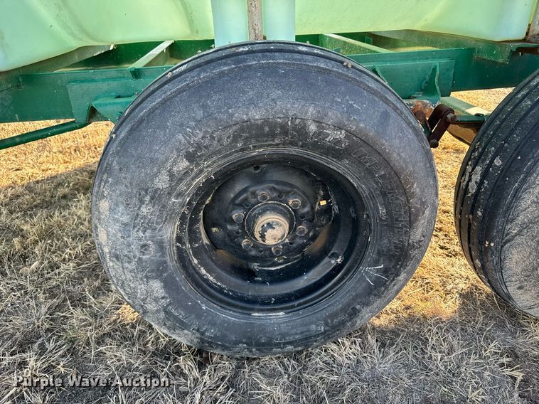 image for item NN9513 Nurse tank trailer