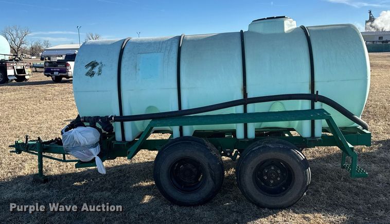 image for item NN9514 Nurse tank trailer