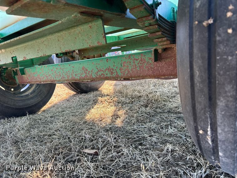 image for item NN9514 Nurse tank trailer