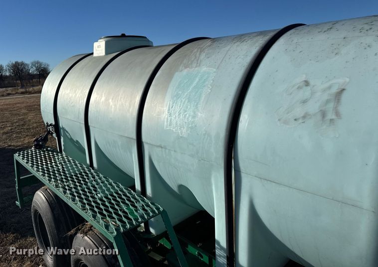 image for item NN9514 Nurse tank trailer