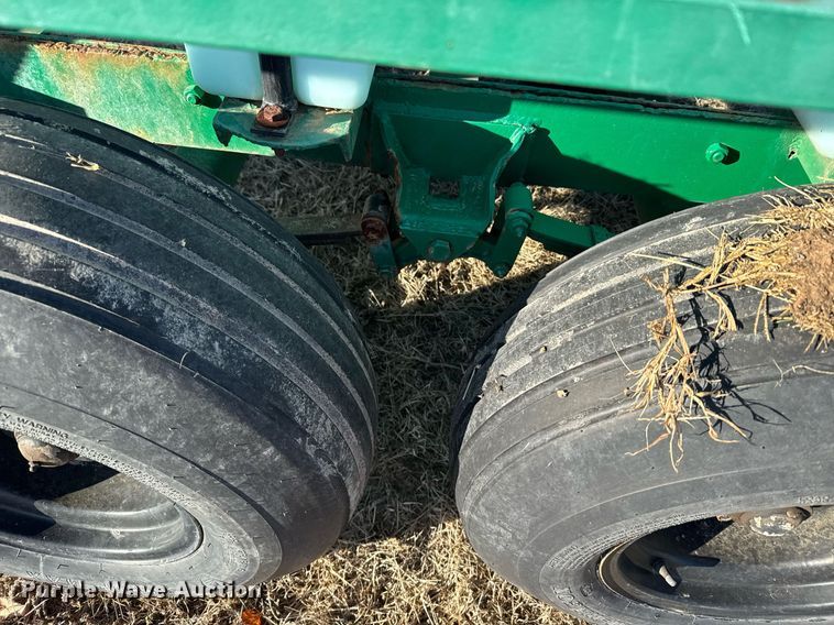 image for item NN9514 Nurse tank trailer