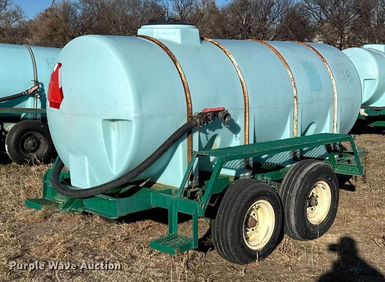 image for item NN9515 Nurse tank trailer