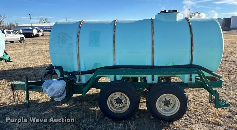 image for item NN9515 Nurse tank trailer
