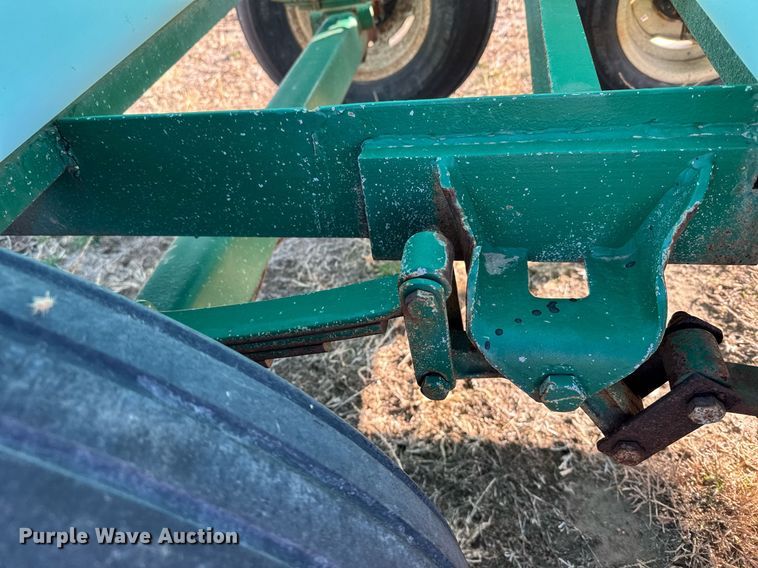 image for item NN9515 Nurse tank trailer