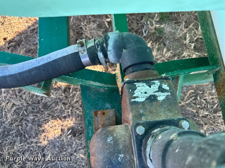 image for item NN9515 Nurse tank trailer