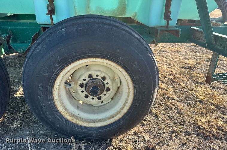 image for item NN9515 Nurse tank trailer