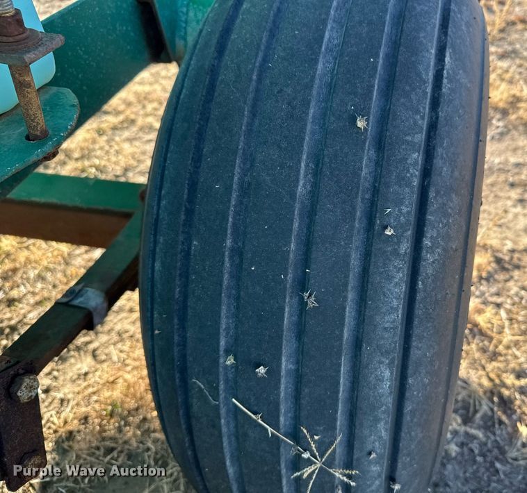 image for item NN9515 Nurse tank trailer